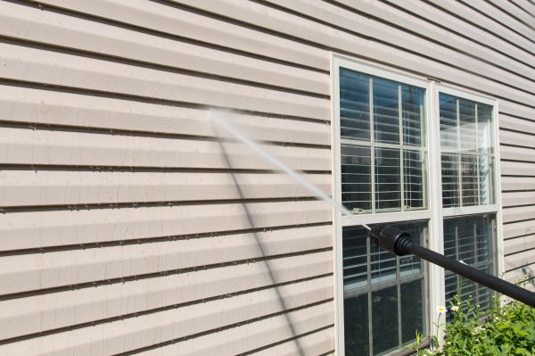 Cost of Pressure Washing in Dunedin