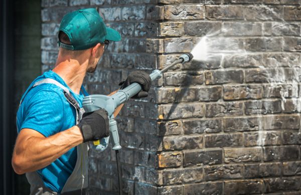 Brick Wall Washing in Dunedin