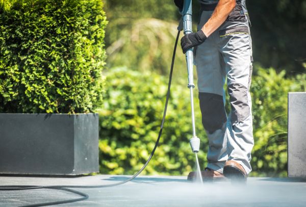 Condo Patio Cleaning in Dunedin